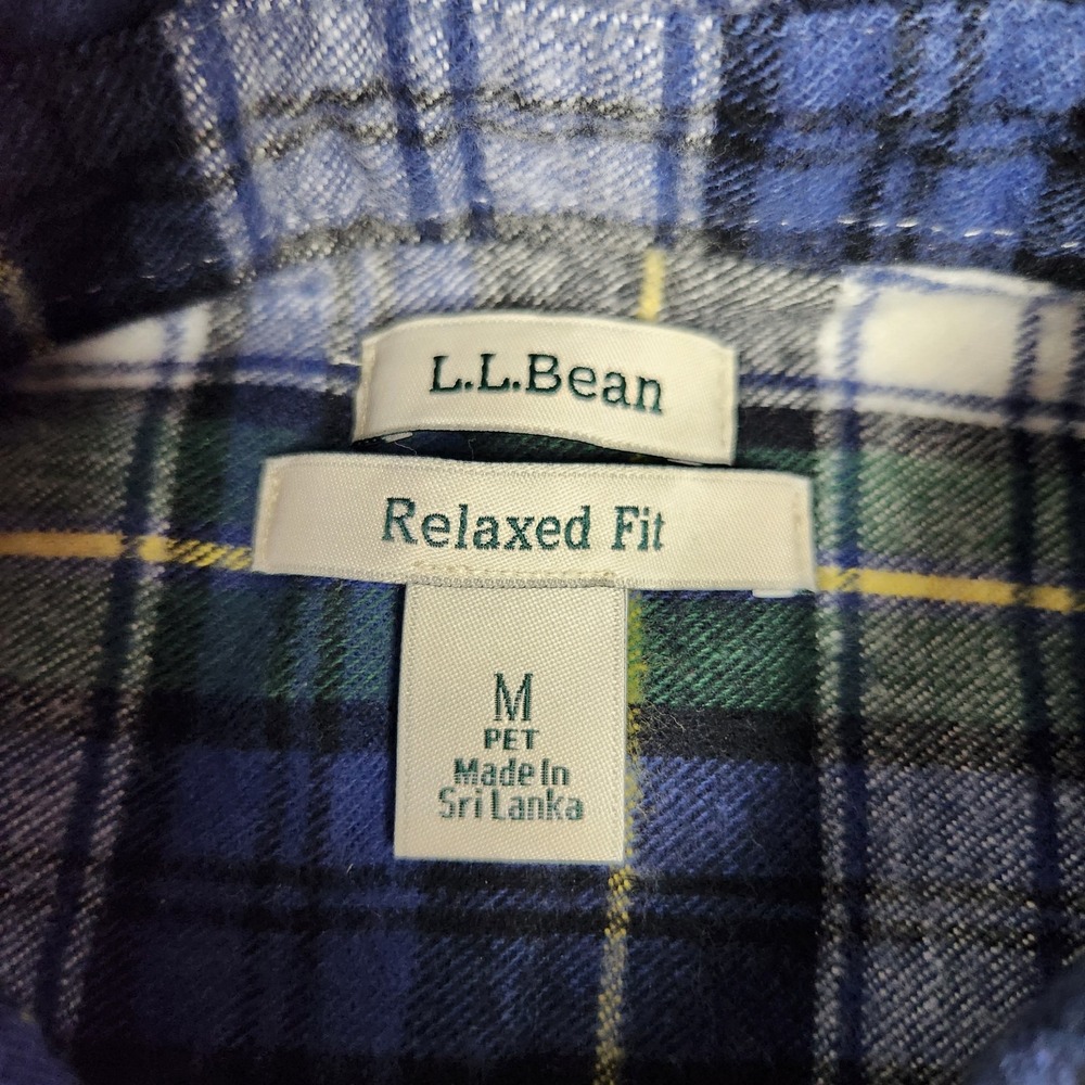LL Bean Flannel Tunic Shirt Women M Blue Green Scotch Plaid Relaxed Fit Button - Picture 3 of 7